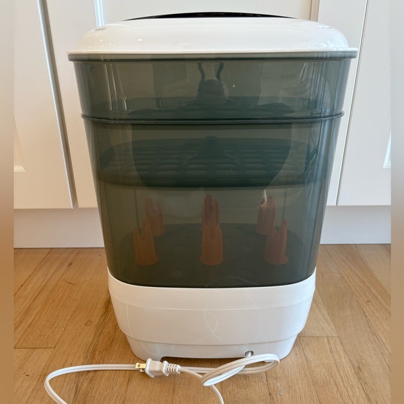 Baby Brezza Sterilizer Dryer Advanced - Picture 6 of 16